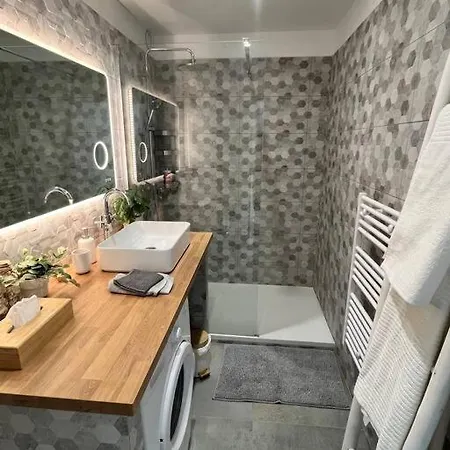 Studio Cosy Avec Terrasse Sur La Plage La Seyne-sur-Mer Exterior foto